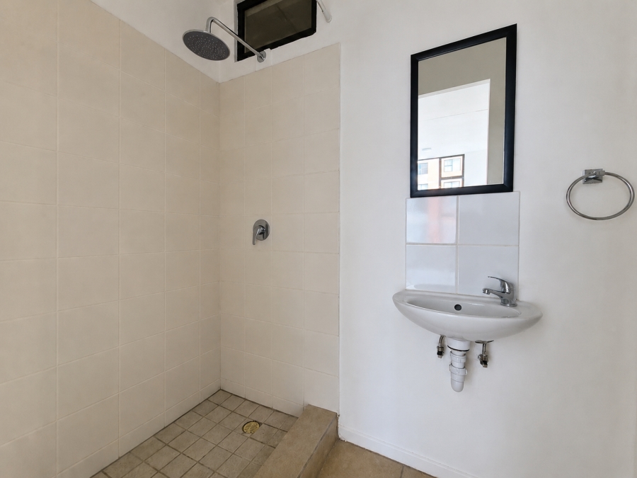 1 Bedroom Property for Sale in Wynberg Western Cape